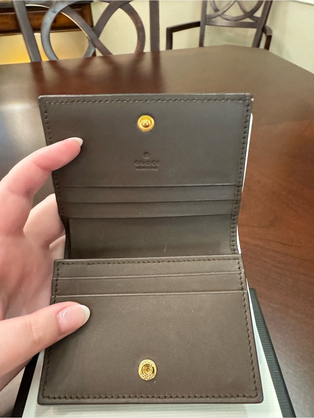 Gucci beige and brown GG canvas compact card case - Picture 2 of 5